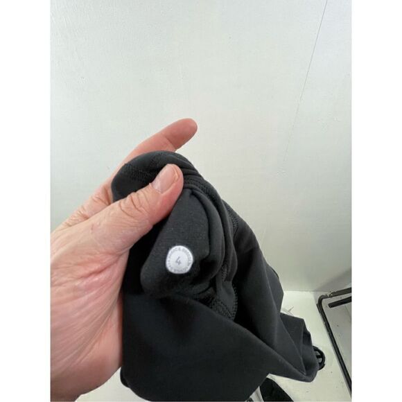 Lululemon Align High Rise Gold Logo 25” Size 4 - Picture 7 of 10